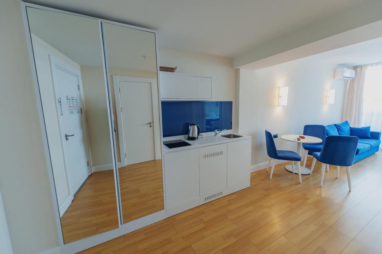 Orbi City Suite Batumi Eksteriør bilde