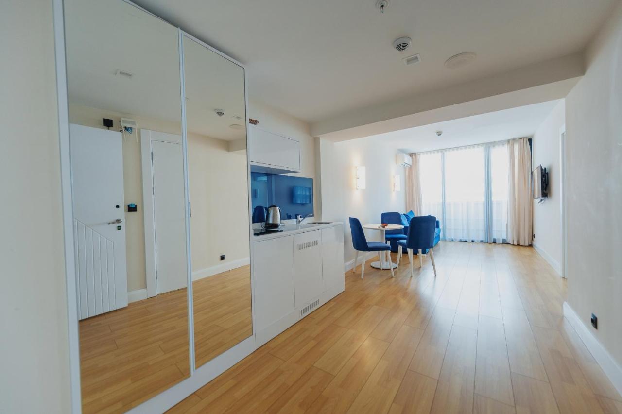 Orbi City Suite Batumi Eksteriør bilde