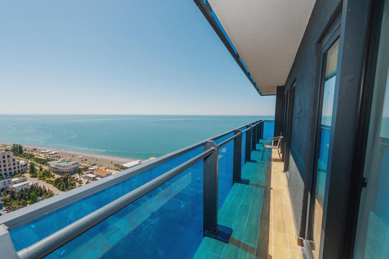 Orbi City Suite Batumi Eksteriør bilde